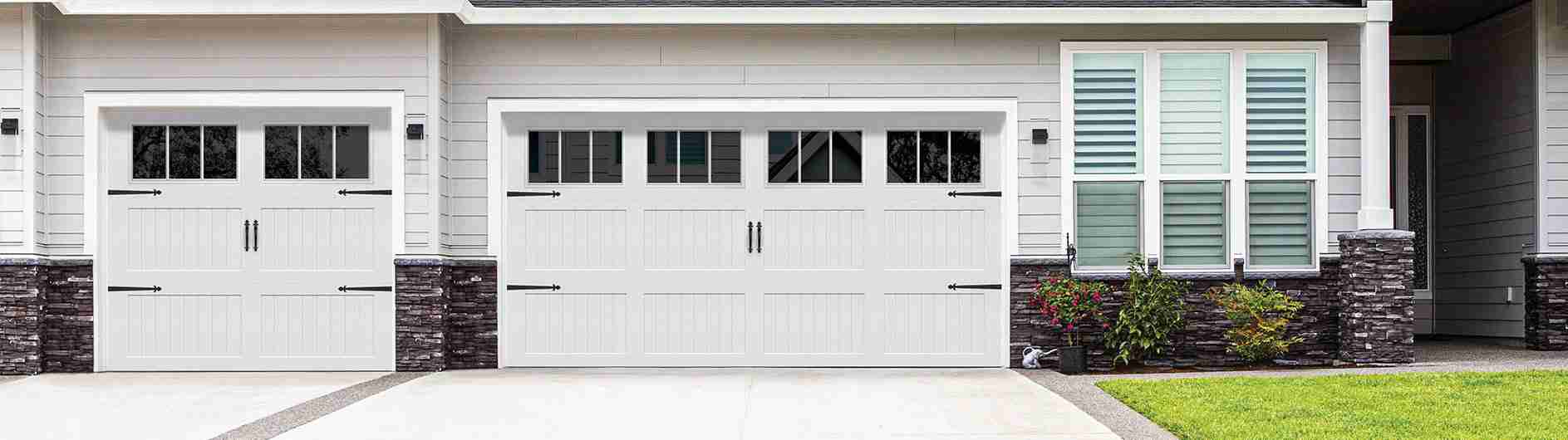 9510-DS-Garage-Door-Ridgefield-White-Stockbridge-3Pane Wayne Dalton Designer Steel Collection