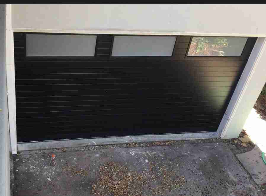 IMG_0733 CHI Overhead Garage Door Premium Color Plank