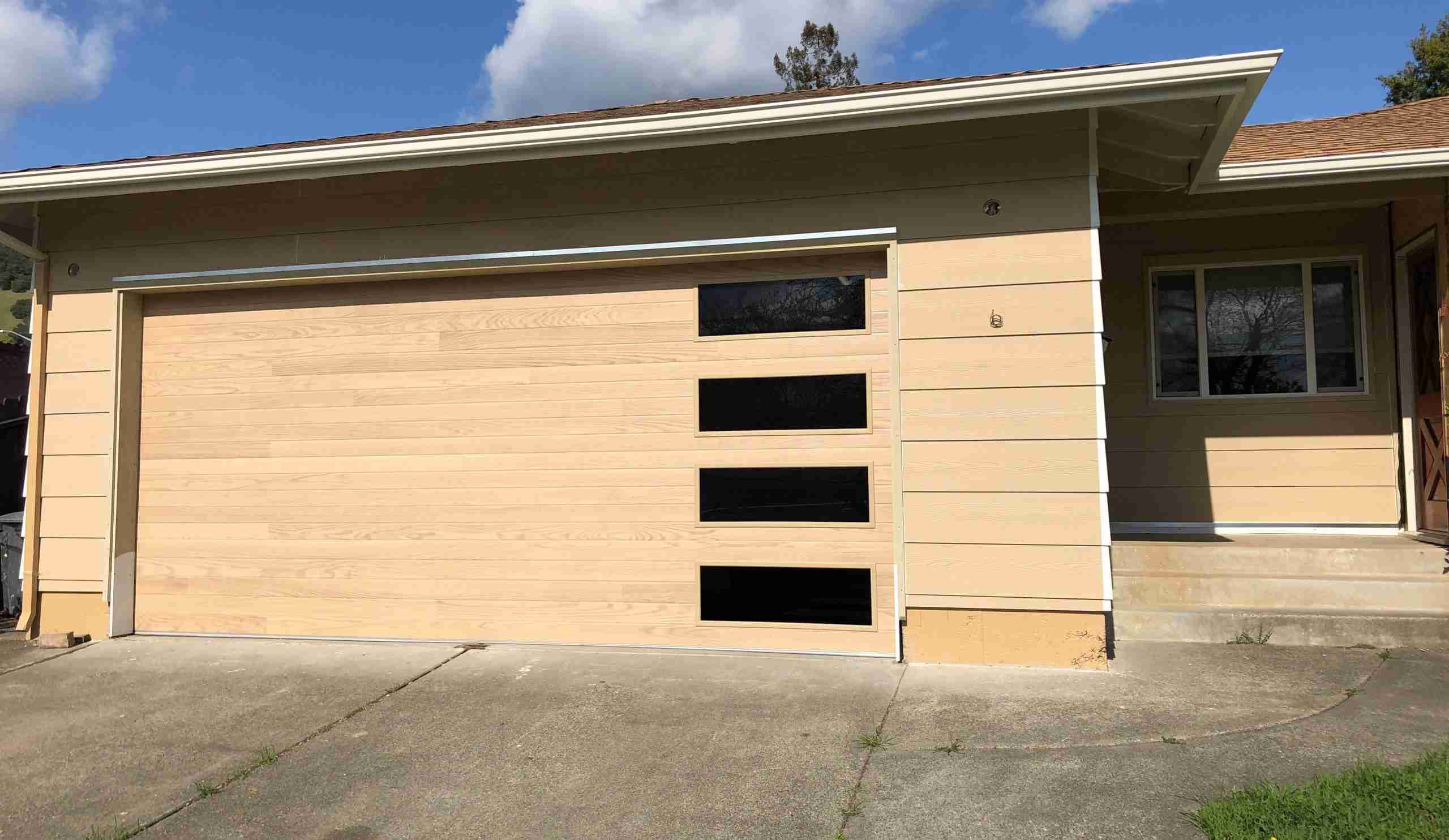 Plank, Natural Oak, Vertical Right, Tinted CHI Overhead Garage Door Woodtone Accent Plank