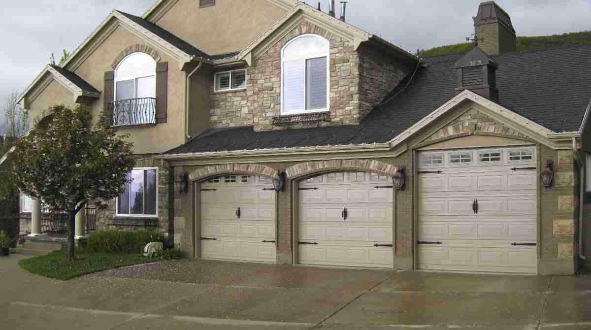 cornerstone-garage-doors-1 Martin Cornerstone Garage Door Collection